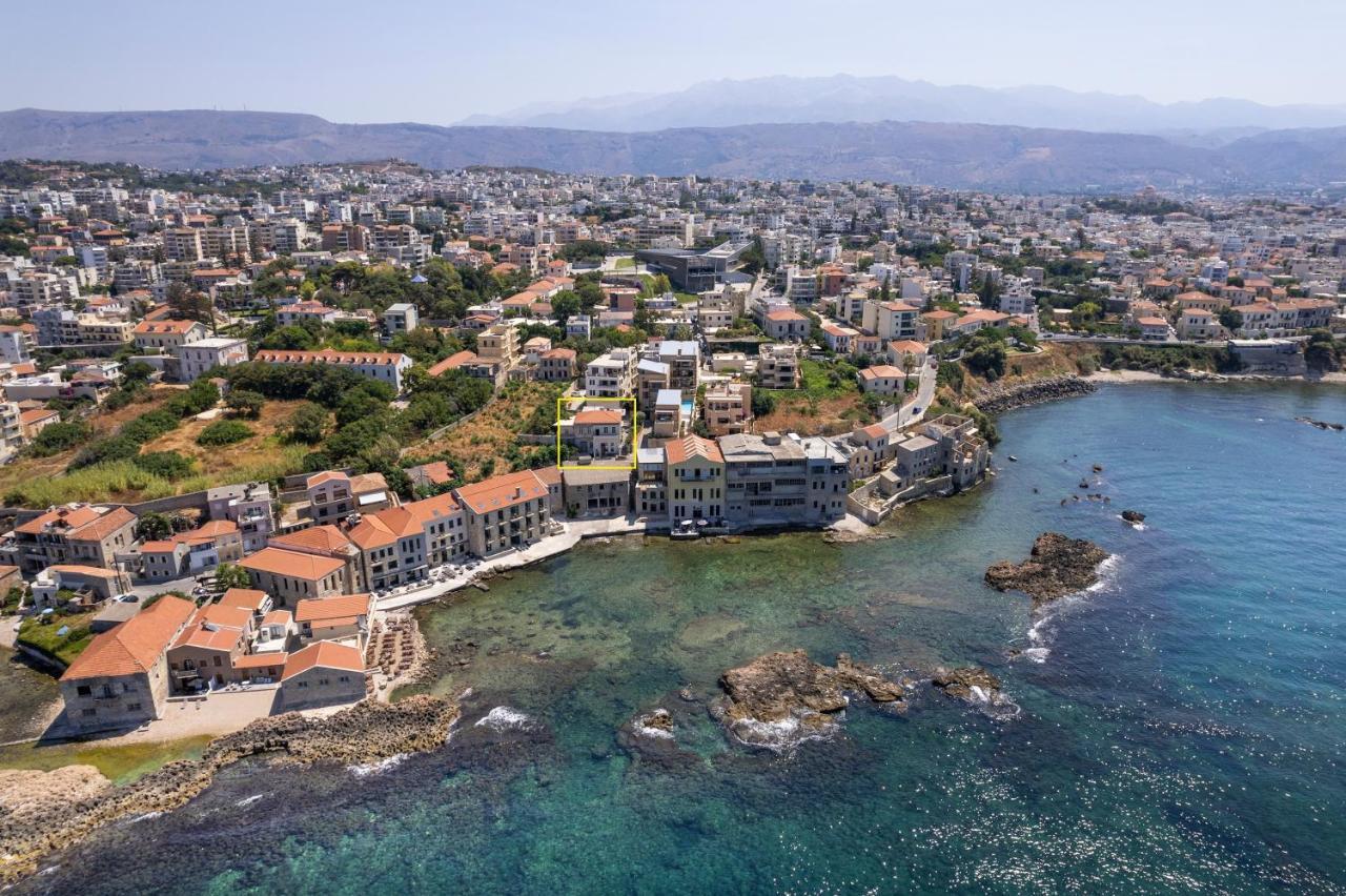 Skins Concept Boutique Apartment Chrissi Akti Chania Exterior foto